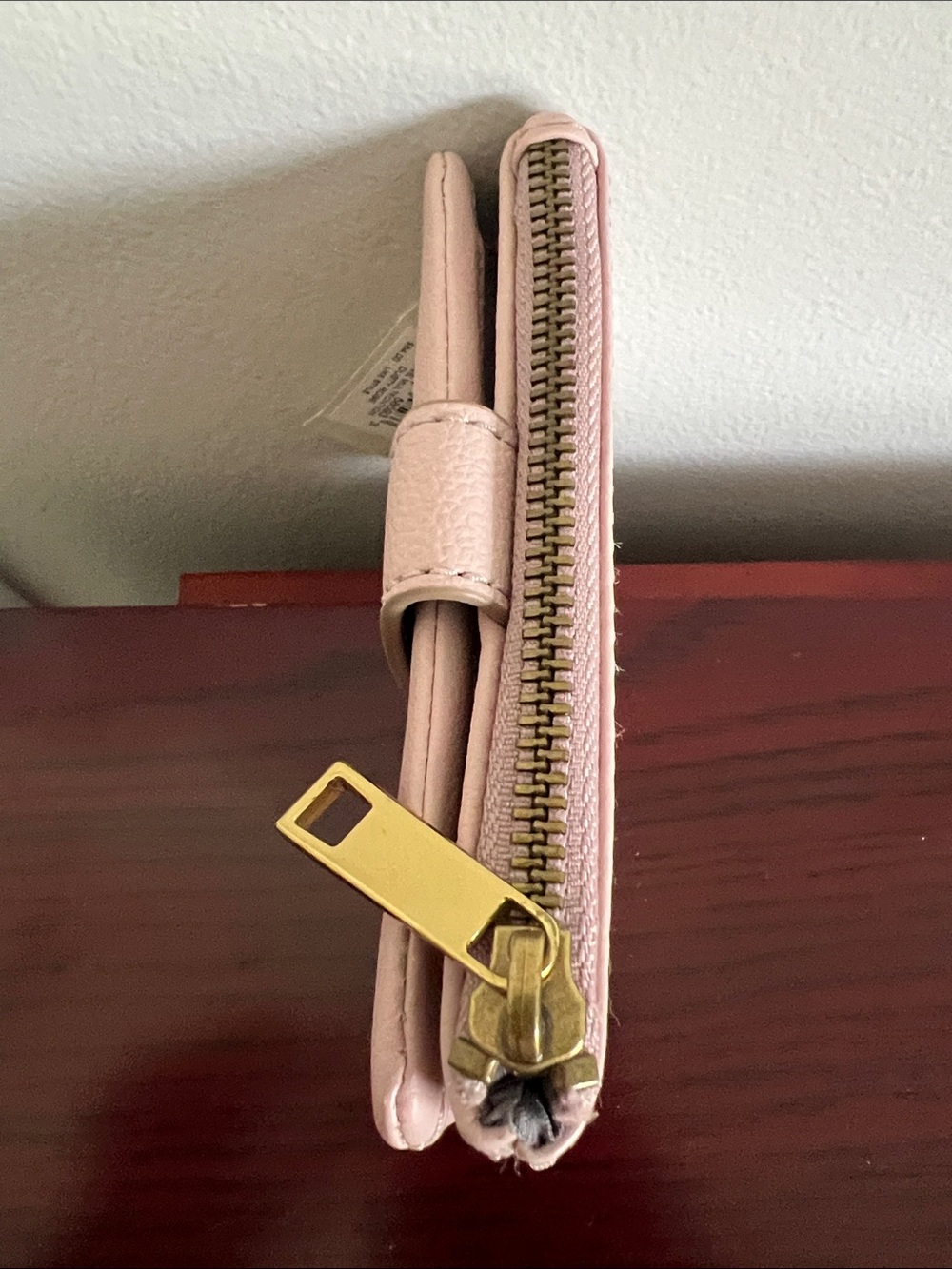 Fossil Blush Pink Pebbled Leather Wallet - Picture 4 of 9